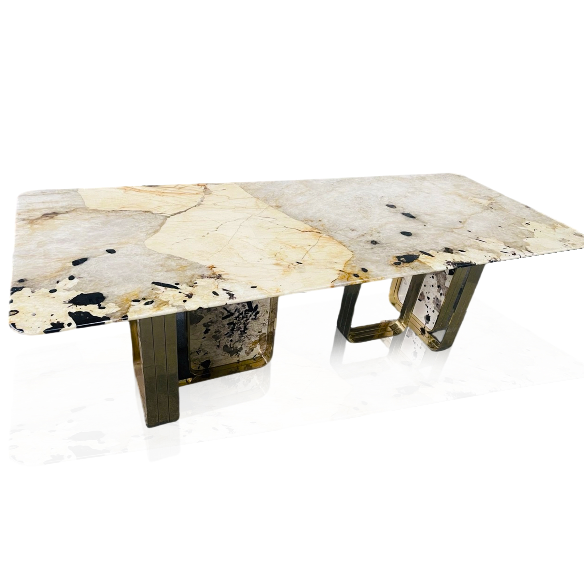 Modern marble table by Pandora